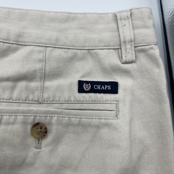 Chaps Men's Beige Casual Cotton Chino Flat Front Shorts Size 40 with 8.5" Inseam - Picture 3 of 7